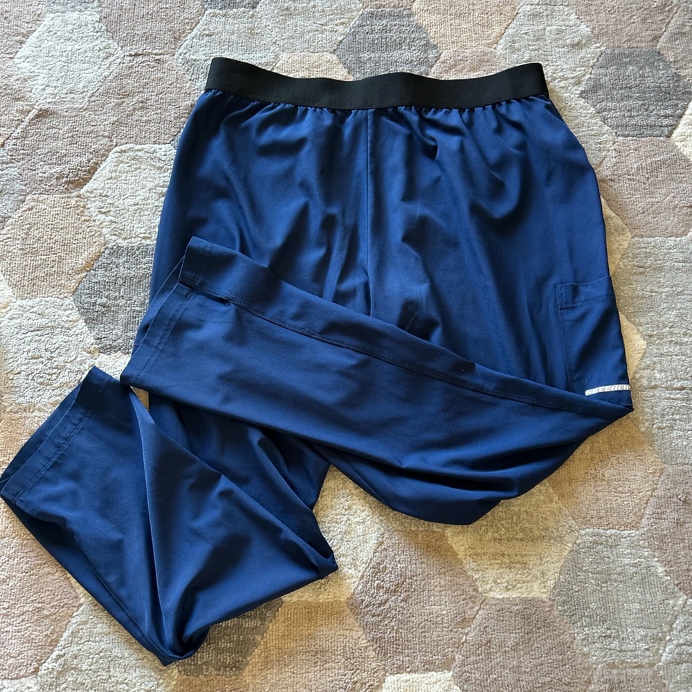 Skechers Women's Navy Straight Leg Pants